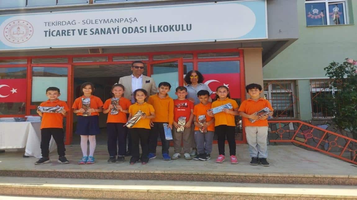 İFET İLÇE OYUNLARINDA BAŞARILI OLAN ÖĞRENCİLERİMİZ ÖDÜLLENDİRİLDİ...