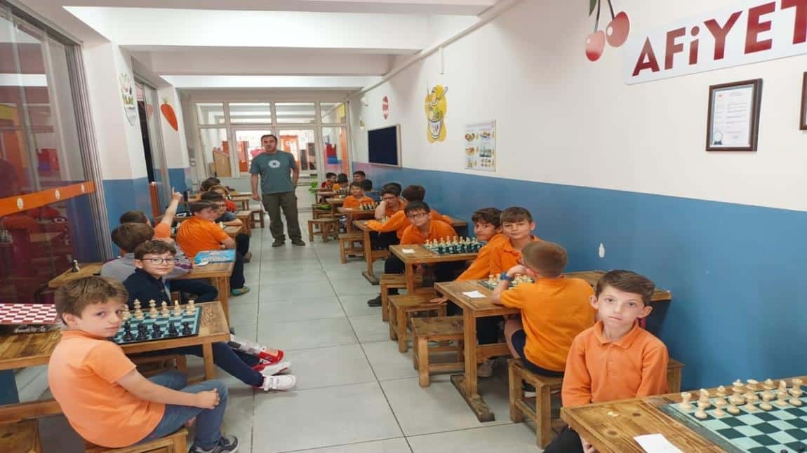 OKULUMUZ SATRANÇ TAKIMI ELEMELERİ TAMAMLANDI...